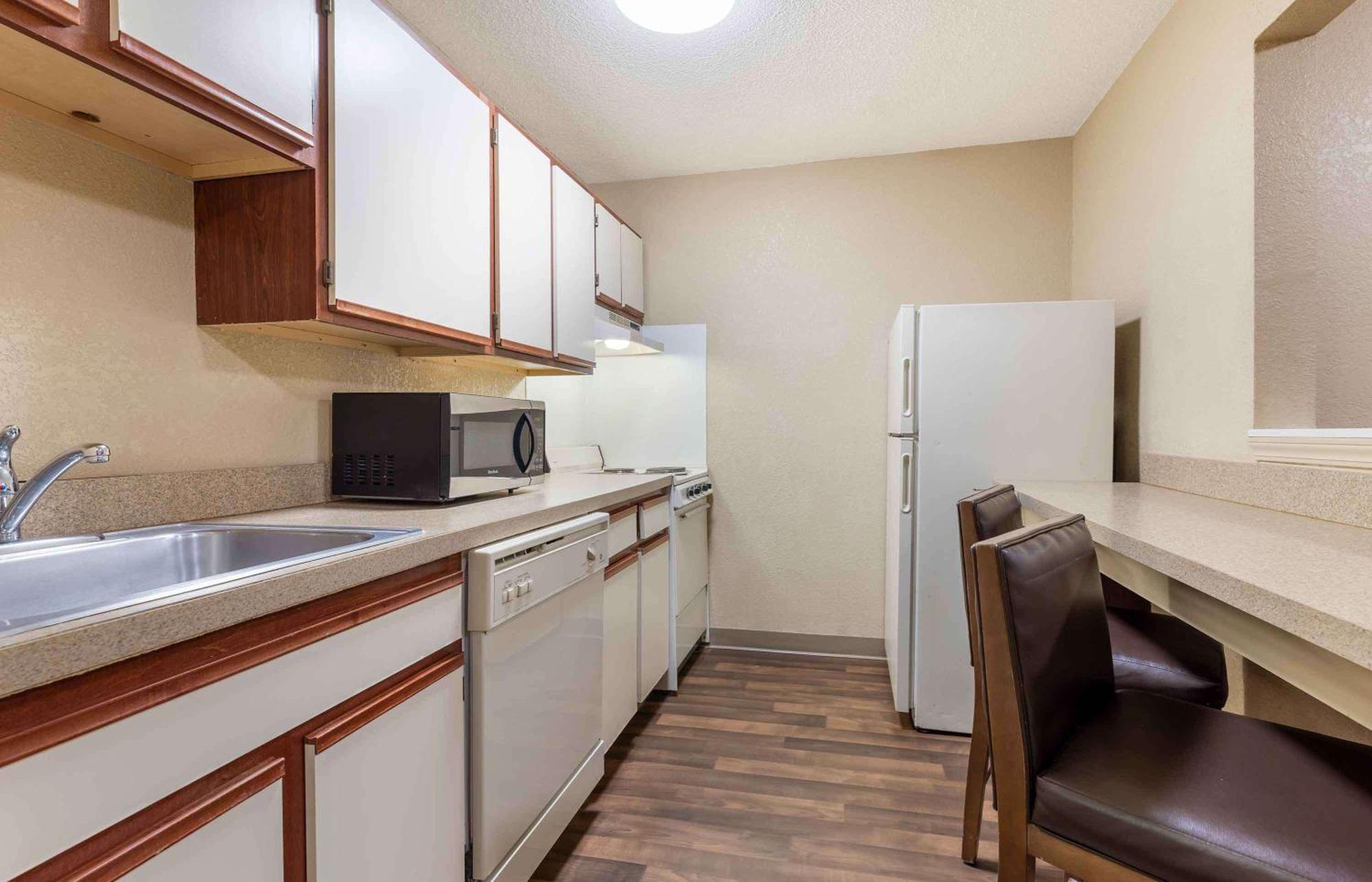 Extended Stay America Suites - Houston - Westchase - Westheimer Esterno foto
